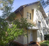 Villa Boronia - Accommodation Directory
