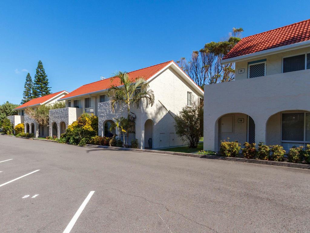 Boomerang Beach NSW Accommodation Directory