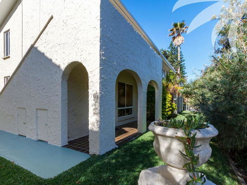 Villa Manyana Unit 26 - Accommodation Directory 1