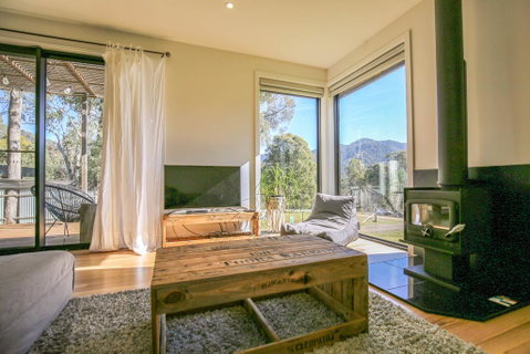 Ville Views - Accommodation Directory 1