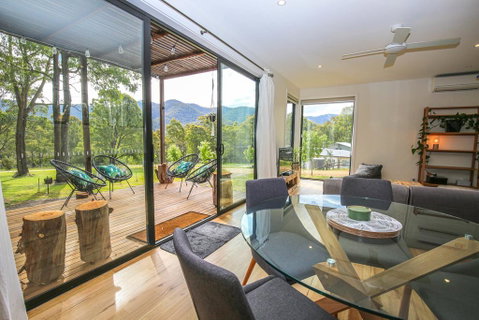 Ville Views - Accommodation Directory 0