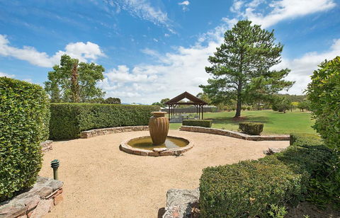 Vineyard Cottages - Accommodation Directory 1