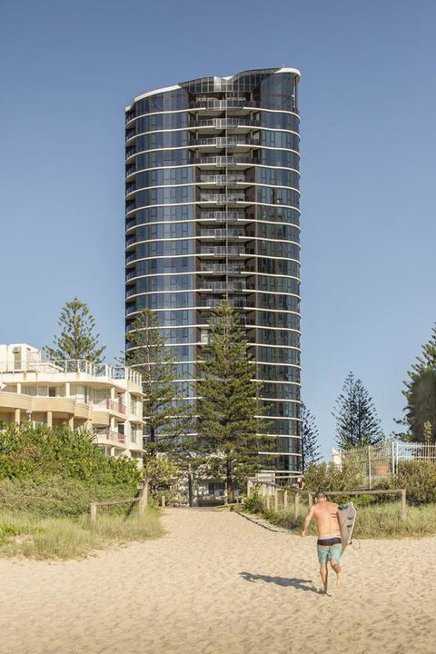 Vue Broadbeach - Accommodation Directory 3