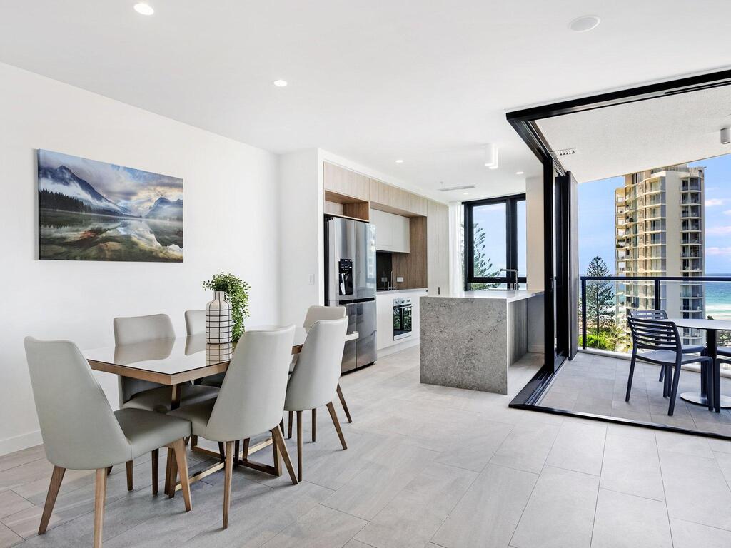 Broadbeach QLD Accommodation Directory