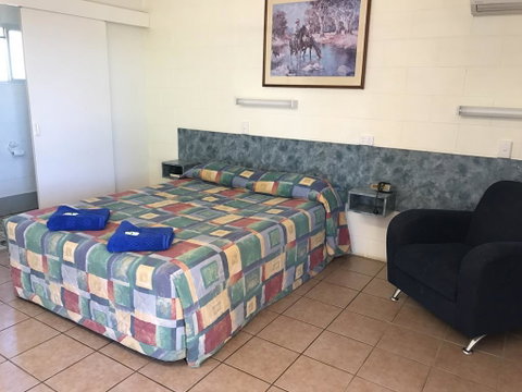 Wagon Wheel Motel - Accommodation Directory 2