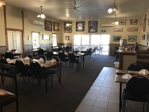 Wagon Wheel Motel - Accommodation Directory 1