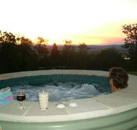 Wallaby Ridge Retreat - Accommodation Directory