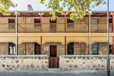 Warders Cottage: Iconic Cottage In The Heart Of Freo - Accommodation Directory 0
