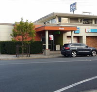 Warners Bay Hotel - Accommodation Directory