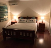 Water front room - Accommodation Directory