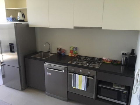 Collins Accommodation - Accommodation Directory 15