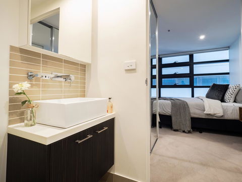 LittleStay Sutherland - 3 Bedroom Aptm - Accommodation Directory 11