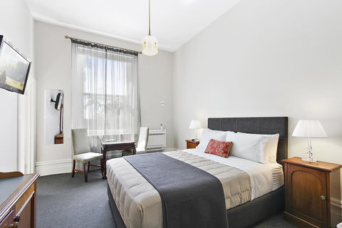 The Riversleigh - Accommodation Directory 25