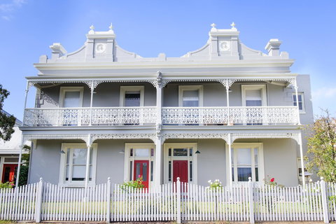 The Riversleigh - Accommodation Directory 21