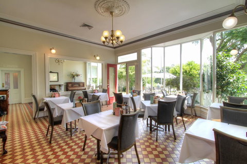 The Riversleigh - Accommodation Directory 5