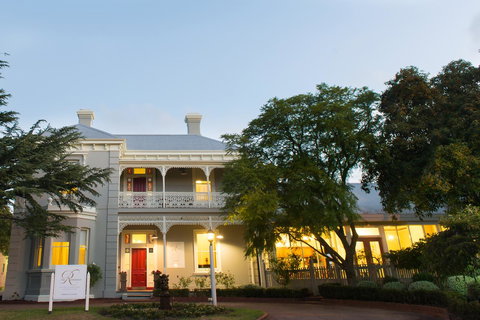 The Riversleigh - Accommodation Directory 23