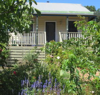 Walnut Cottage via Leongatha - Accommodation Directory