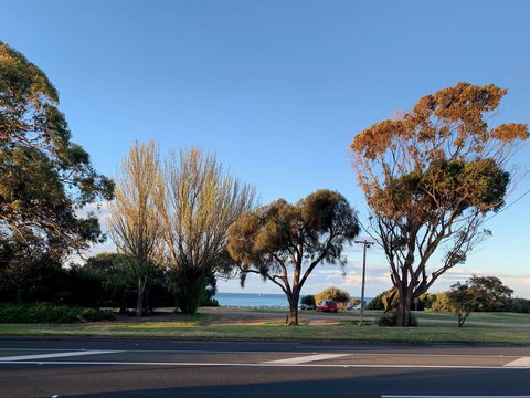 Sunryes Beach House - Accommodation Directory 36
