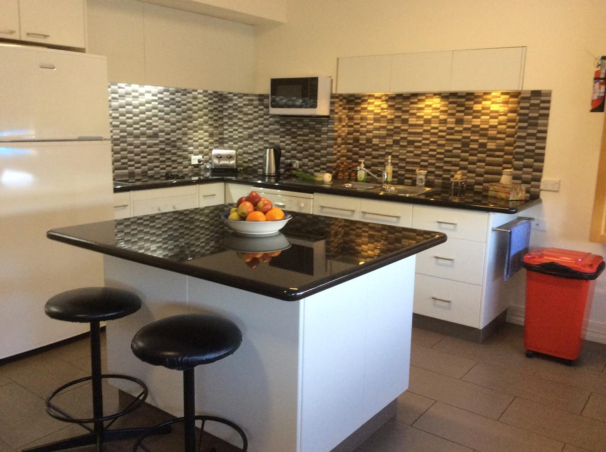 Dennington VIC Accommodation Directory