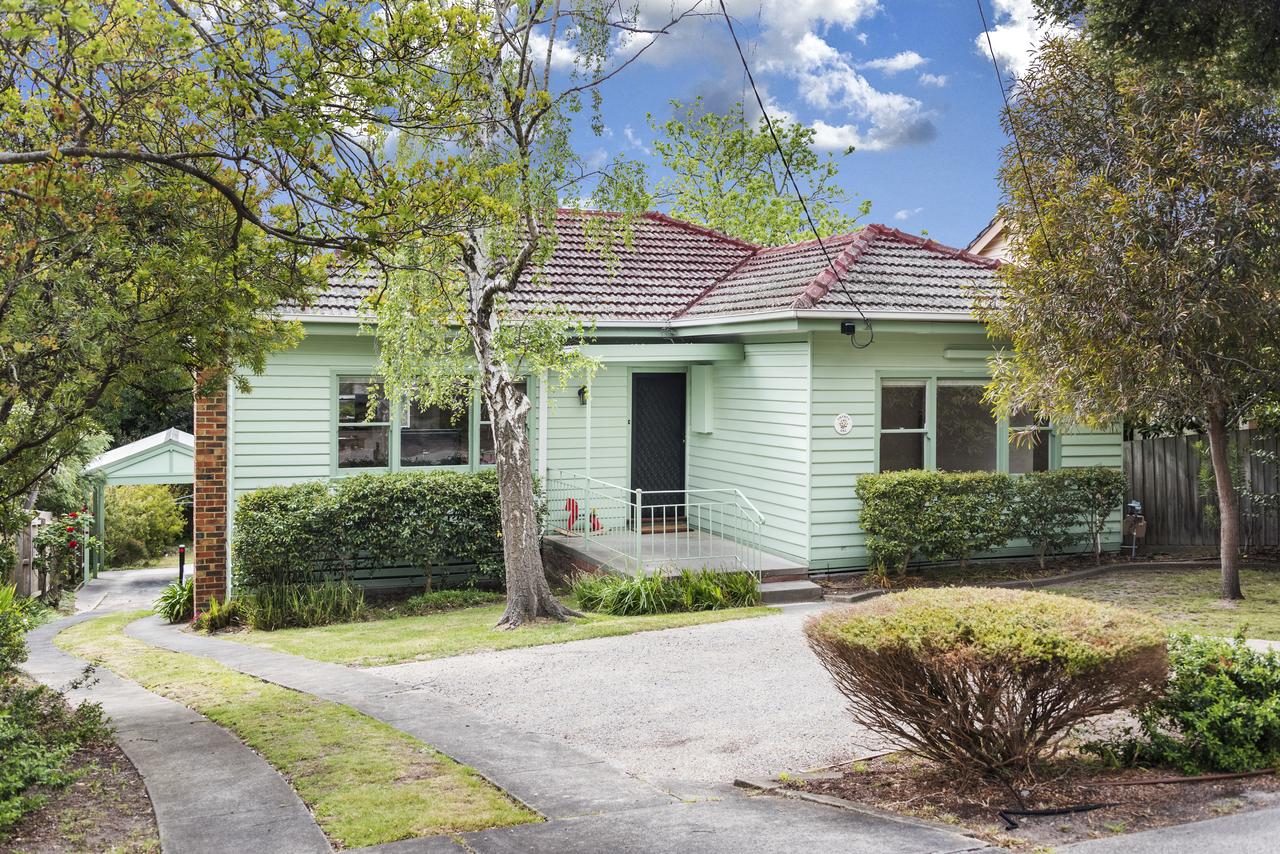 Blackburn VIC Accommodation Directory