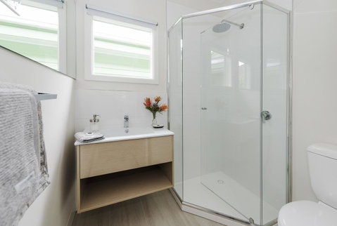 Hillside House - Accommodation Directory 8