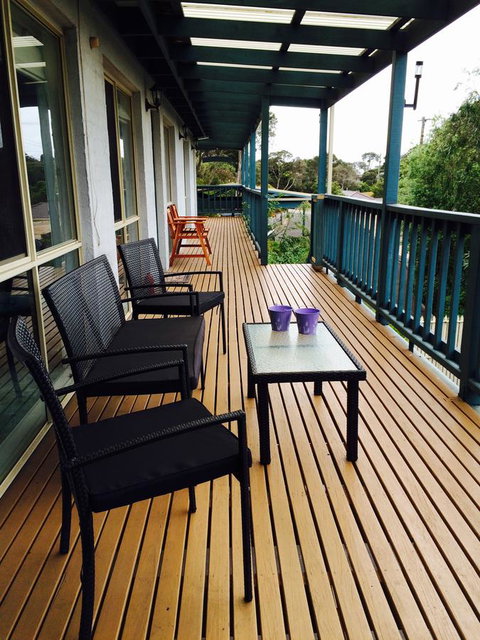 Nest On A Crest - Accommodation Directory 26