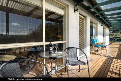 Nest On A Crest - Accommodation Directory 25