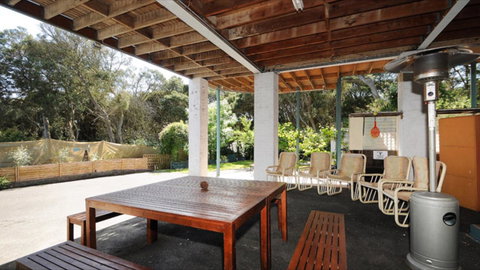 Nest On A Crest - Accommodation Directory 31