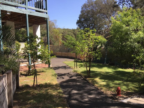 Nest On A Crest - Accommodation Directory 34