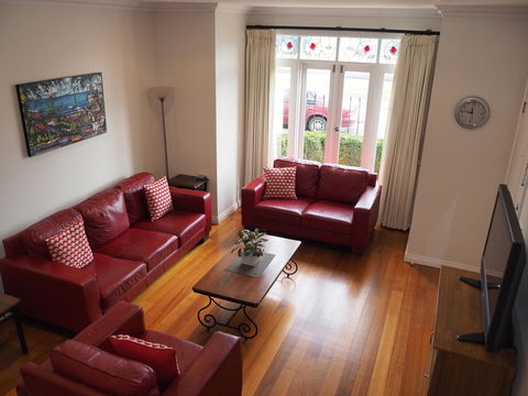 Beechwood Apartment - Accommodation Directory 14