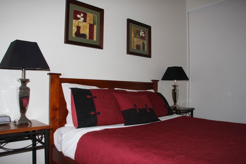 Beechwood Apartment - Accommodation Directory 9