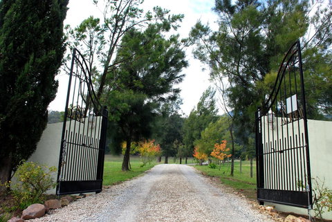 Deville At Healesville - Accommodation Directory 12
