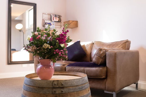 The Old Mechanics - Accommodation Directory 16