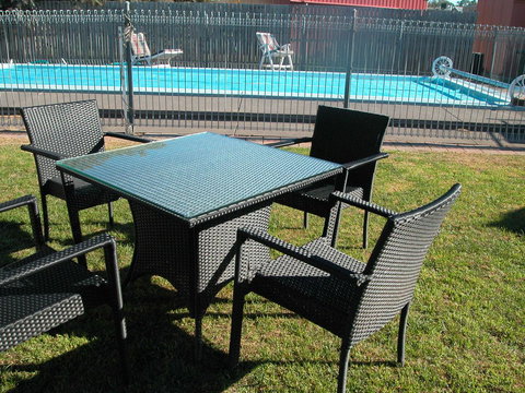 Ambassador Motor Inn - Accommodation Directory 44