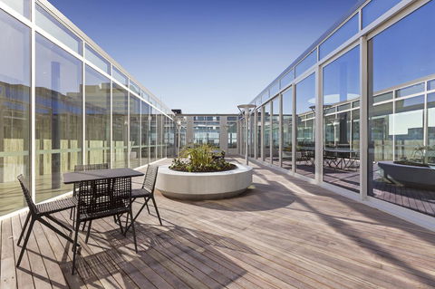 Fawkner Apartment Bay-view 5 - Accommodation Directory 11