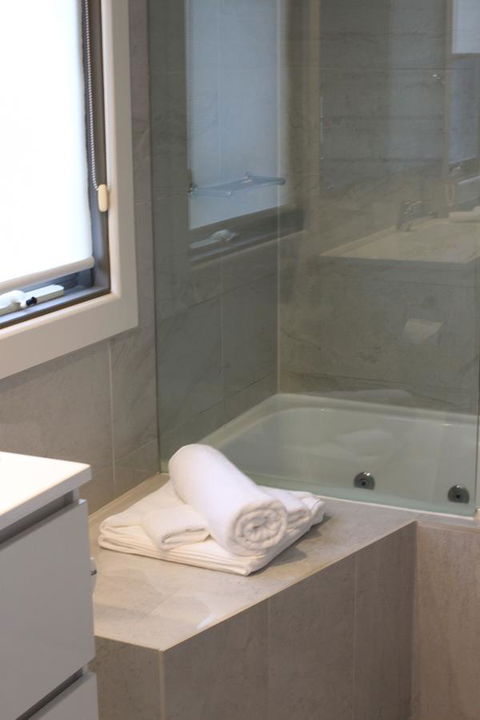 Points South By The Sea - Accommodation Directory 35