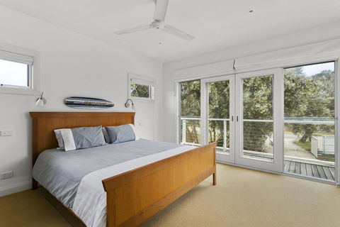 Perfect Blairgowrie Beach House - Accommodation Directory 11