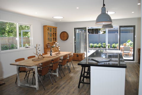 Silverwood House - Accommodation Directory 2