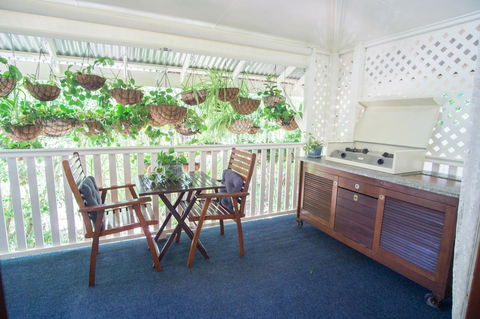 Debbie\'s Place - Accommodation Directory 33