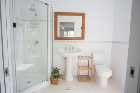 Debbie\'s Place - Accommodation Directory 10