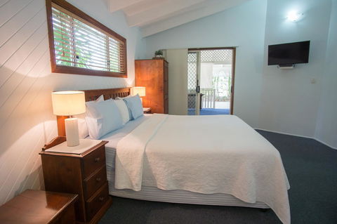 Debbie\'s Place - Accommodation Directory 20