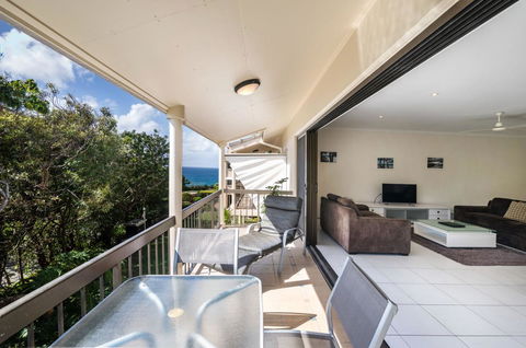 Sunseeker Holiday Apartments - Accommodation Directory 0