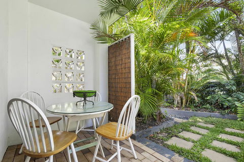 Beachcomber Peregian Beach - Accommodation Directory 23