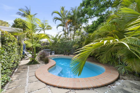 Beachcomber Peregian Beach - Accommodation Directory 5