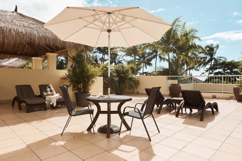 Sea Change Beachfront Apartments - Accommodation Directory 9