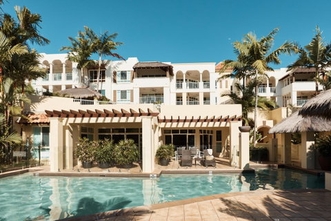 Sea Change Beachfront Apartments - Accommodation Directory 11