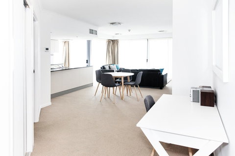 Ocean Views Resort Caloundra - Accommodation Directory 42