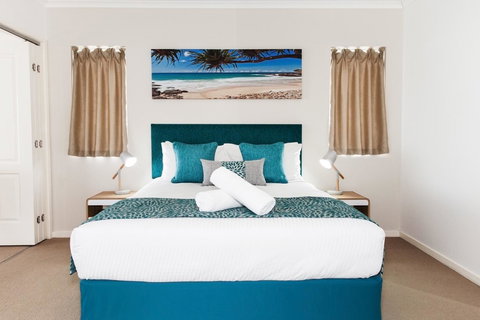 Ocean Views Resort Caloundra - Accommodation Directory 35
