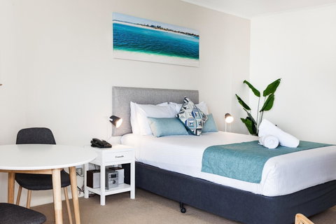 Ocean Views Resort Caloundra - Accommodation Directory 19