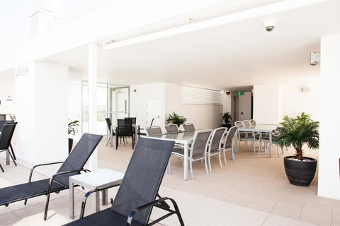 Ocean Views Resort Caloundra - Accommodation Directory 5